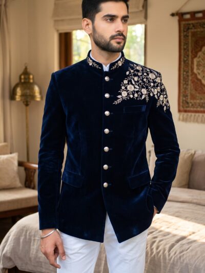 Naganaray Safa House Velvet Work Design Suit for Regal Weddings
